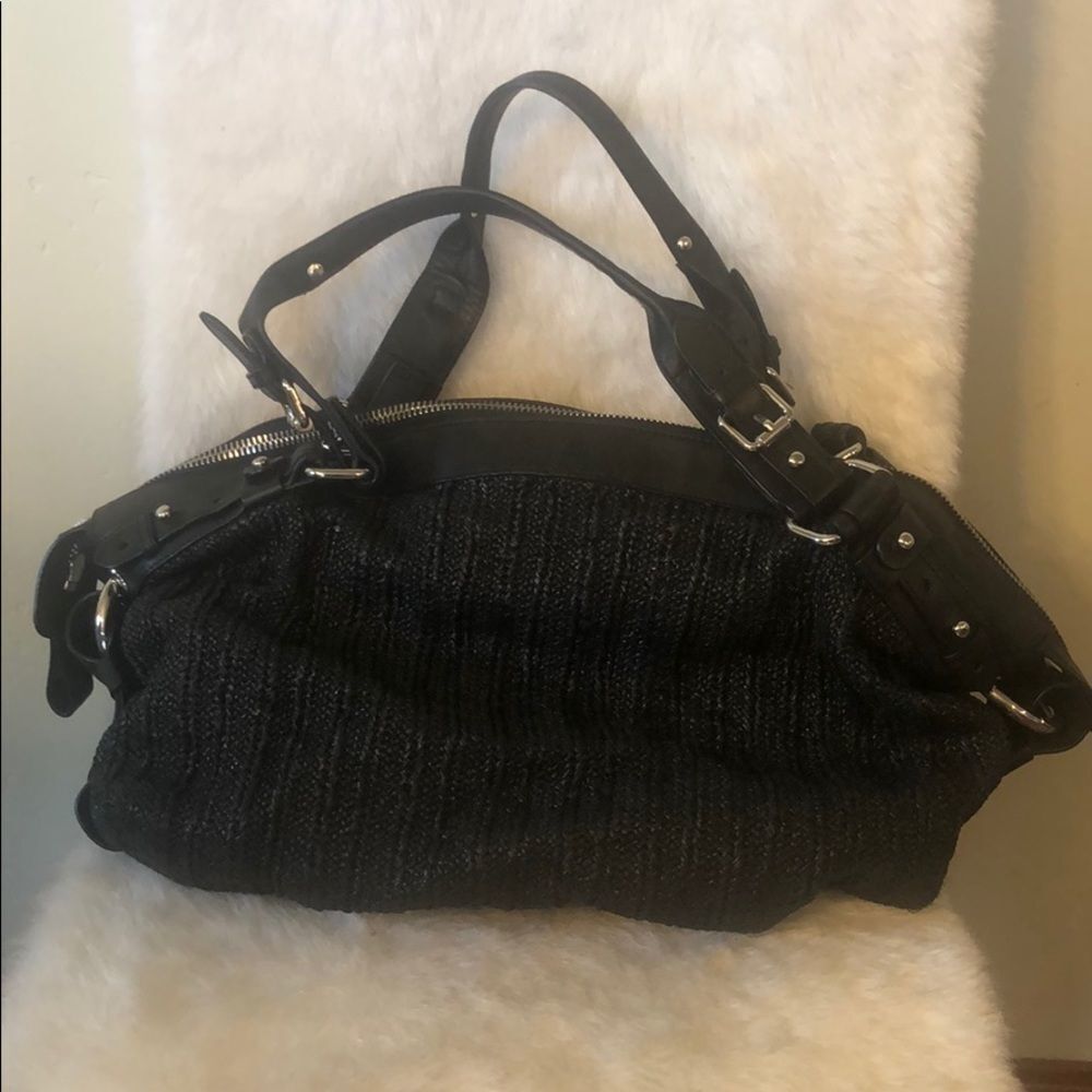 Kenneth Cole purse (1571)